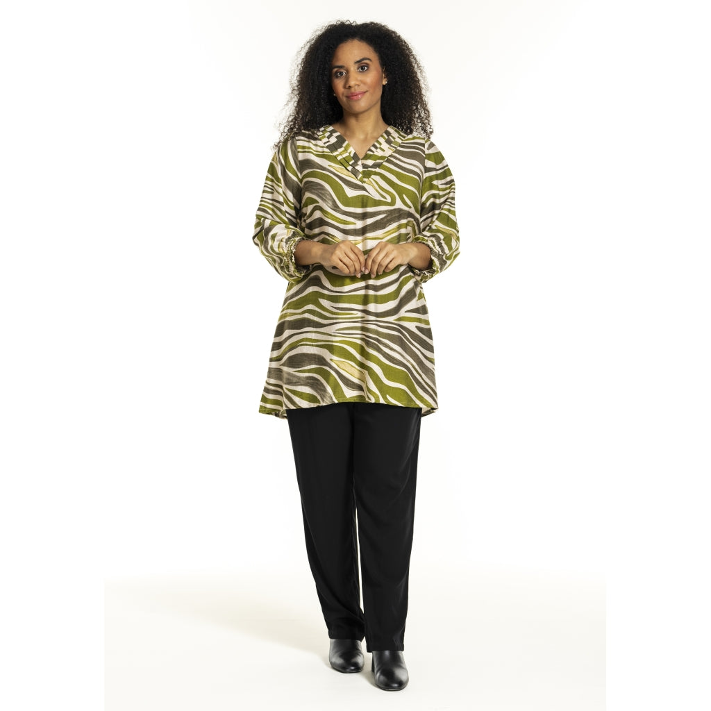 Studio SIlsa Tunic Tunic Offwhite with green pattern