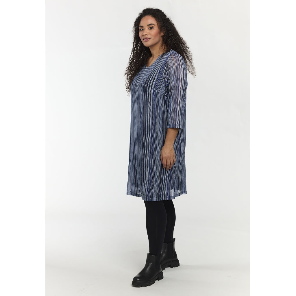Studio SAstrid Dress Dress Blue knit stripes