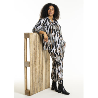 Studio SBonni Shirt Shirt Black with grey/sand skies