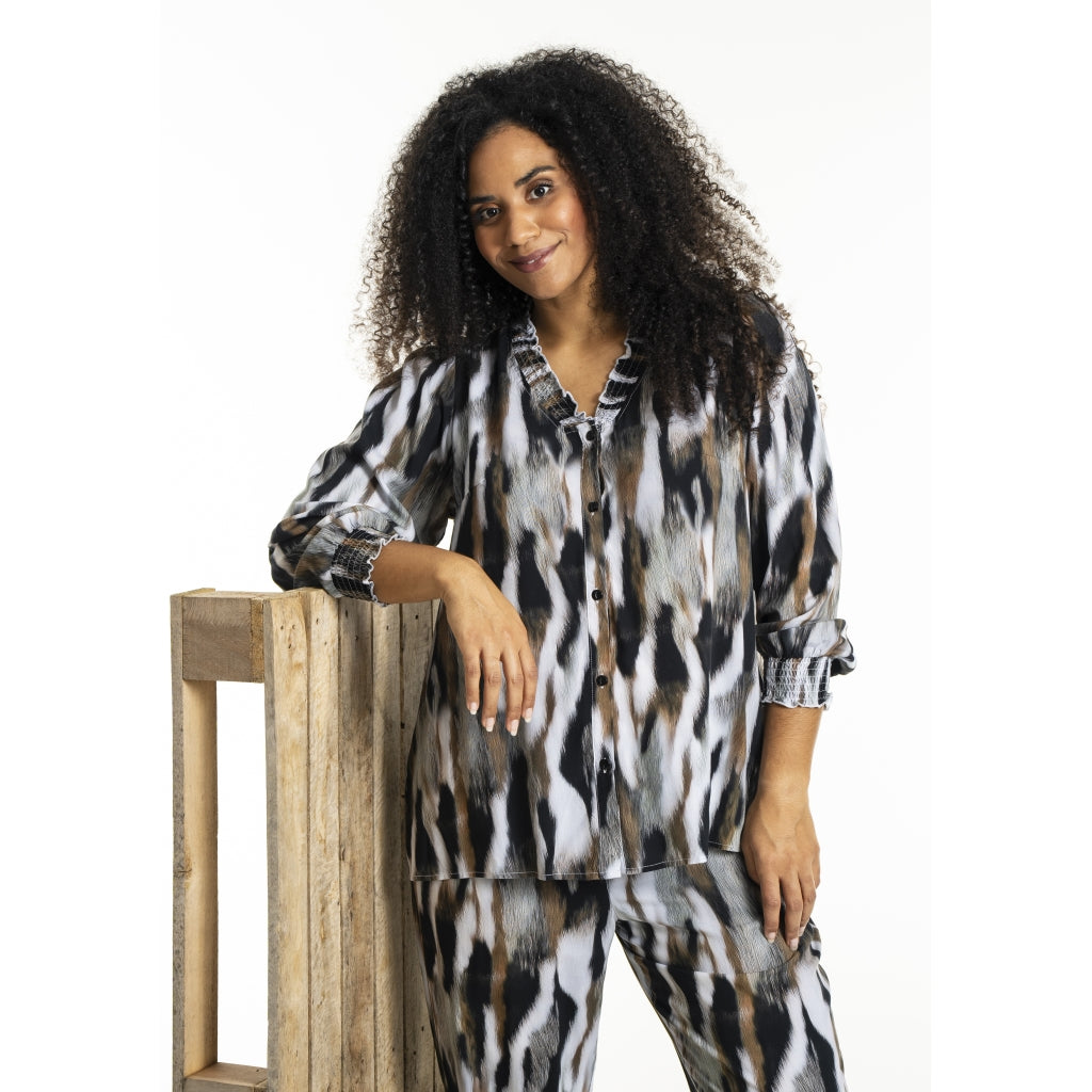 Studio SBonni Shirt Shirt Black with grey/sand skies