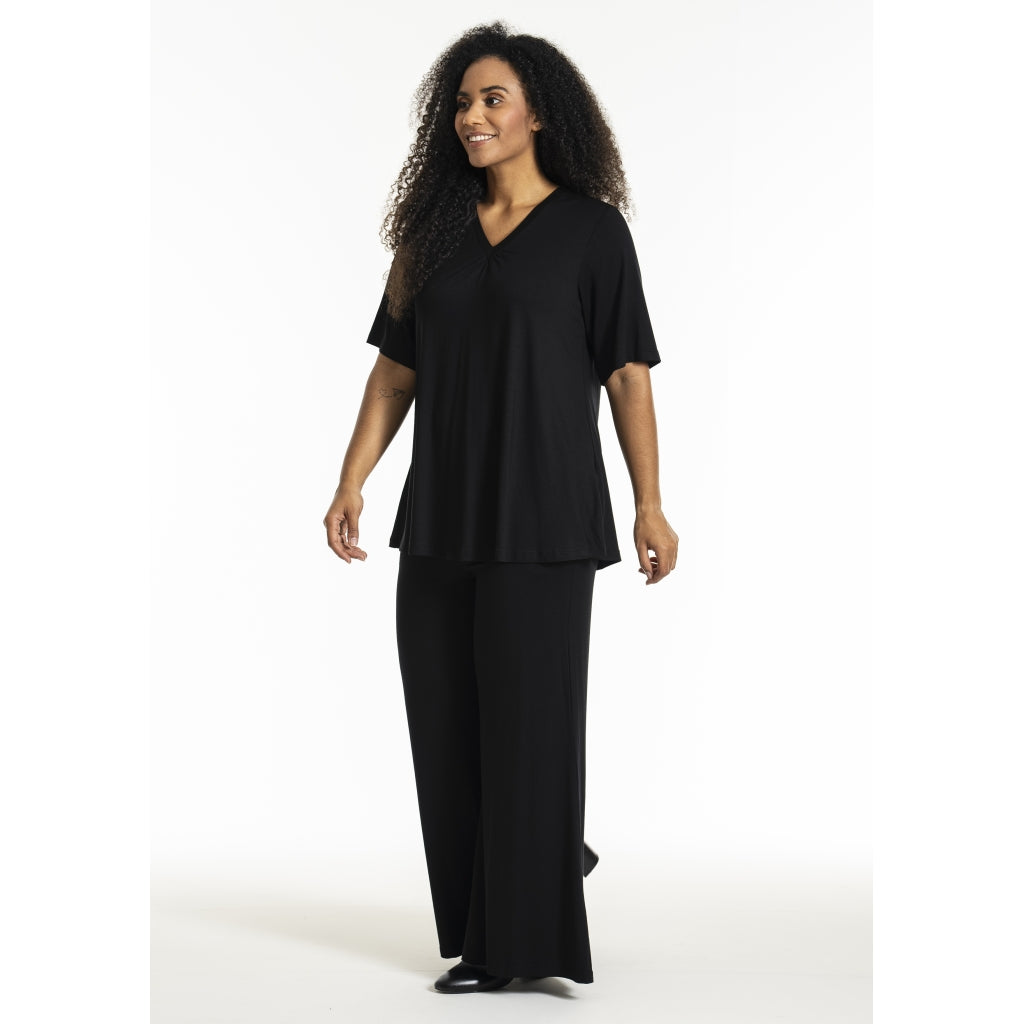 Studio SCarina Trousers Trousers Black