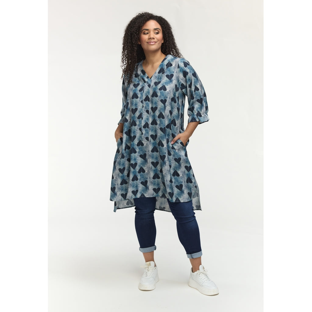 Studio SElma Tunic Tunic Navy hearts