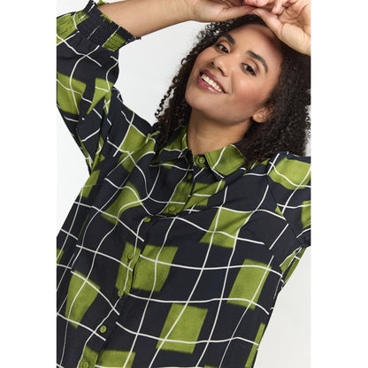 Studio SEmilie Shirt Shirt Black with squares with white lines and green wind