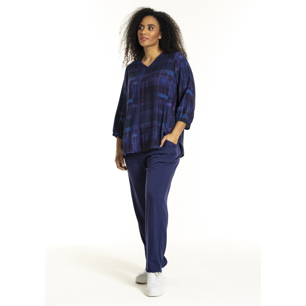 Studio SGry Trousers Trousers Dark purple