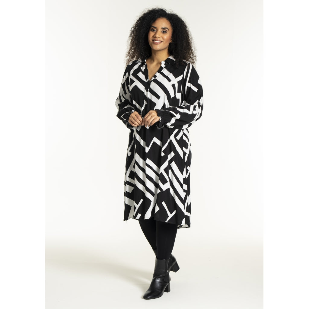 Studio SGunda Dress Dress Black with white squares