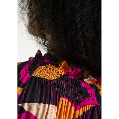 Studio SJeanett Dress Dress Black pink and orange stripes