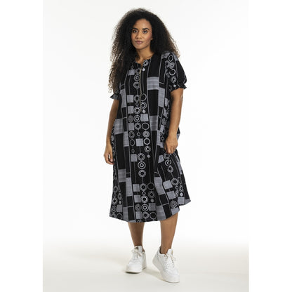 Studio SJetta Spencer Spencer Black with white patterns