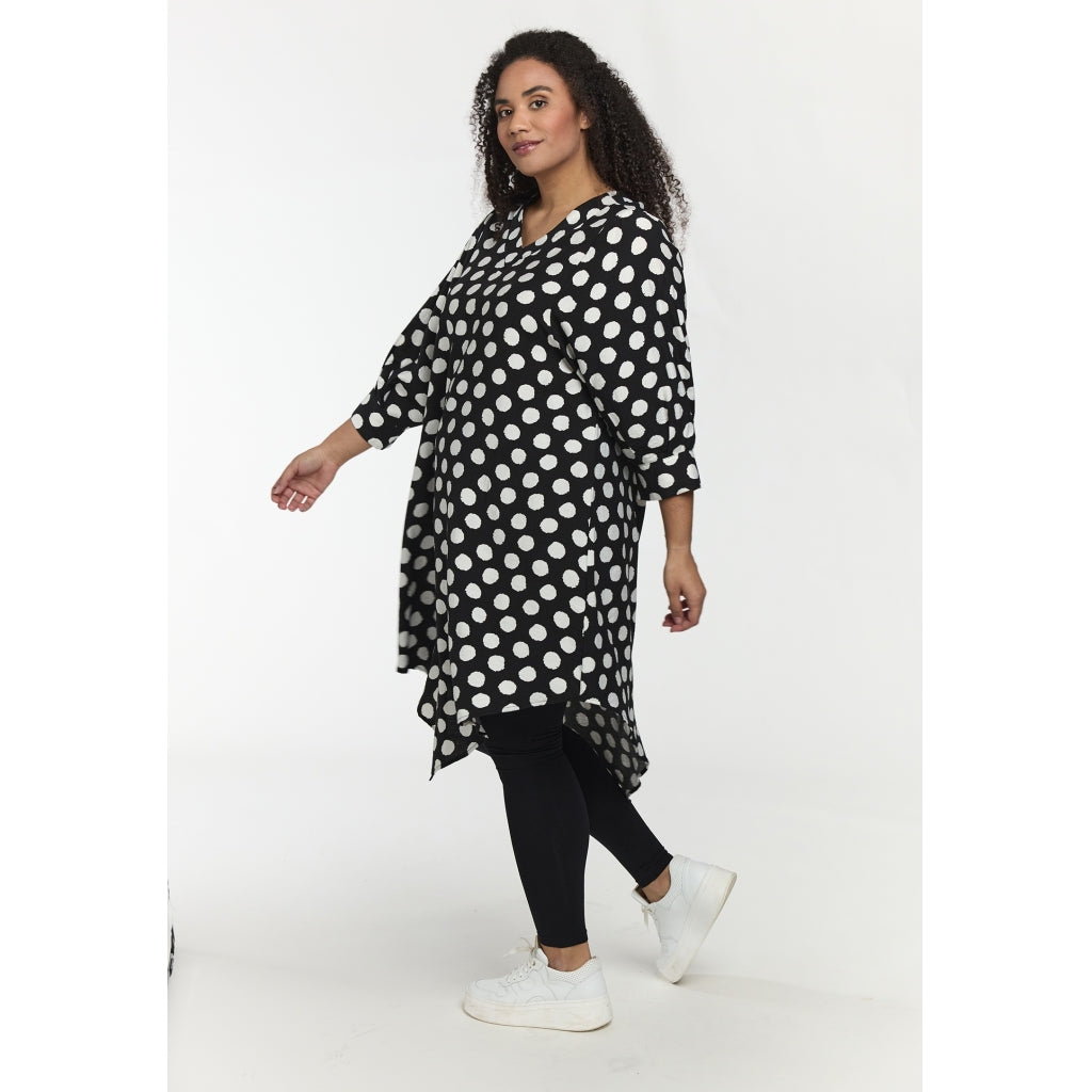 Studio SJuline Tunic Tunic Black with white dots