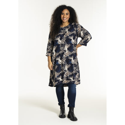 Studio SLonetta Dress Dress Navy with sand print