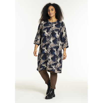 Studio SLonetta Dress Dress Navy with sand print
