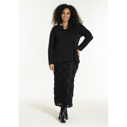 Studio SNalika knit blouse with rose Blouse Black
