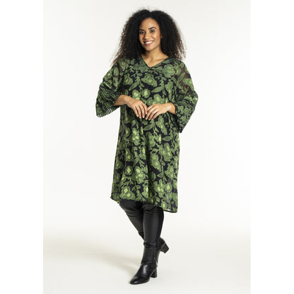 Studio SNathalie Dress Dress Black with bright green flowers