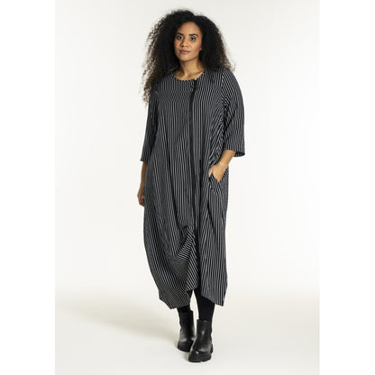 Studio SNoella Dress Dress Black with white stripe