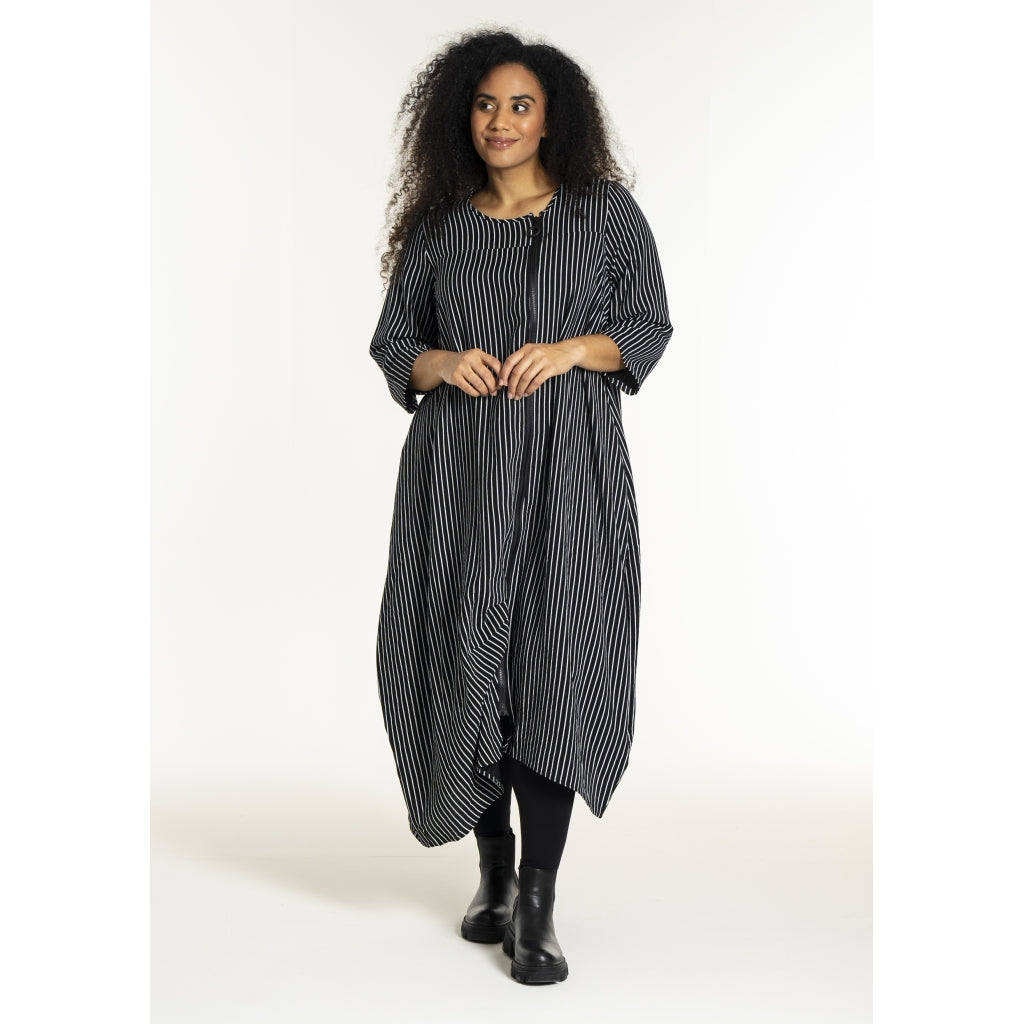 Studio SNoella Dress Dress Black with white stripe