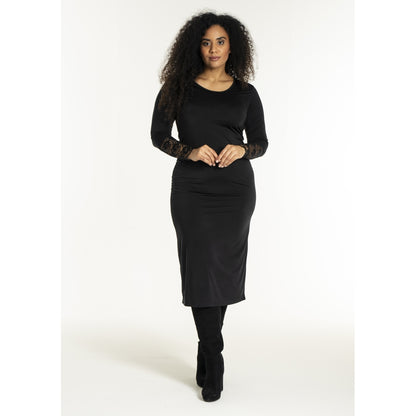 Studio SNoreen Long underdress with lace Dress Black